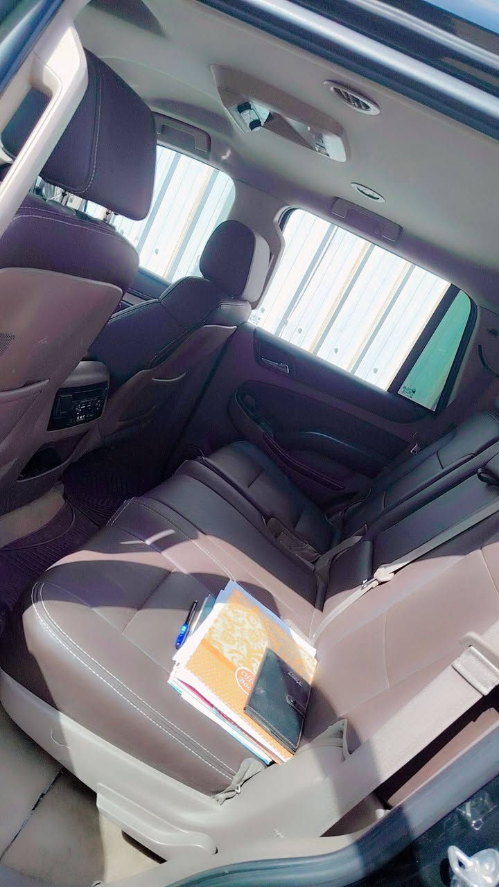 السلام عليكم تاهو موديل 15 تحويل ثاني يوم السياره مقفوله كفاله عامه ما عدا بس شاملغ  صبغ مو ضربه السعر 355 الاستفسار ***********
