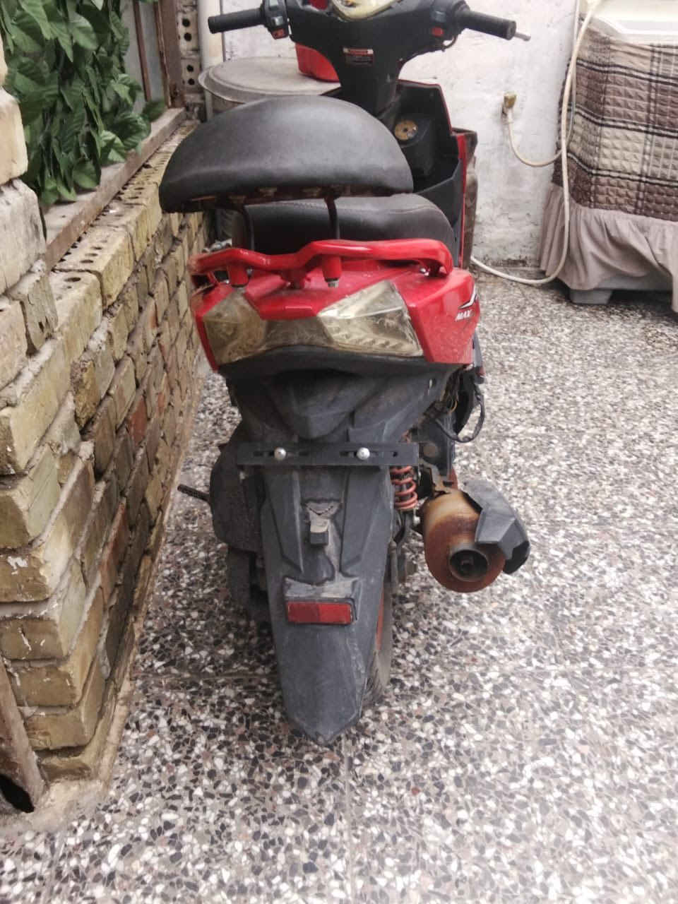 دراجة اف اس ماكس تشغيل بصمه مكان مدينة الصدر  السعر ٣٠٠ وبهيه مجال
***********
