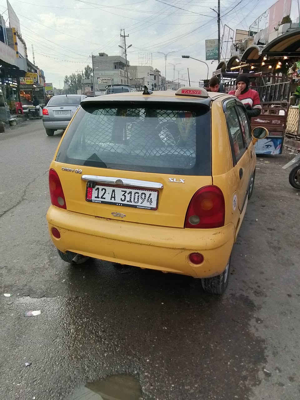 كيو كيو بااسمي كاربون جديد بدون ضرر بدون حادث رقم انجليزي مسطره سنويا31 نينوى السعر 37 وبهاامجال قليل طخم تأثير صار يومين شادهم باتري جديد اليوم شديت رقم المسطره *********** عندي واتساب
