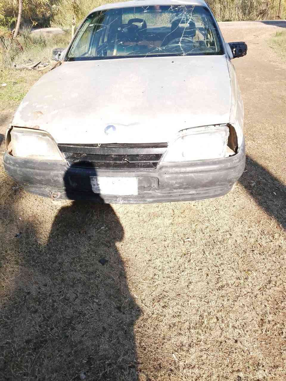 ***********  السعر 20 ورقه
