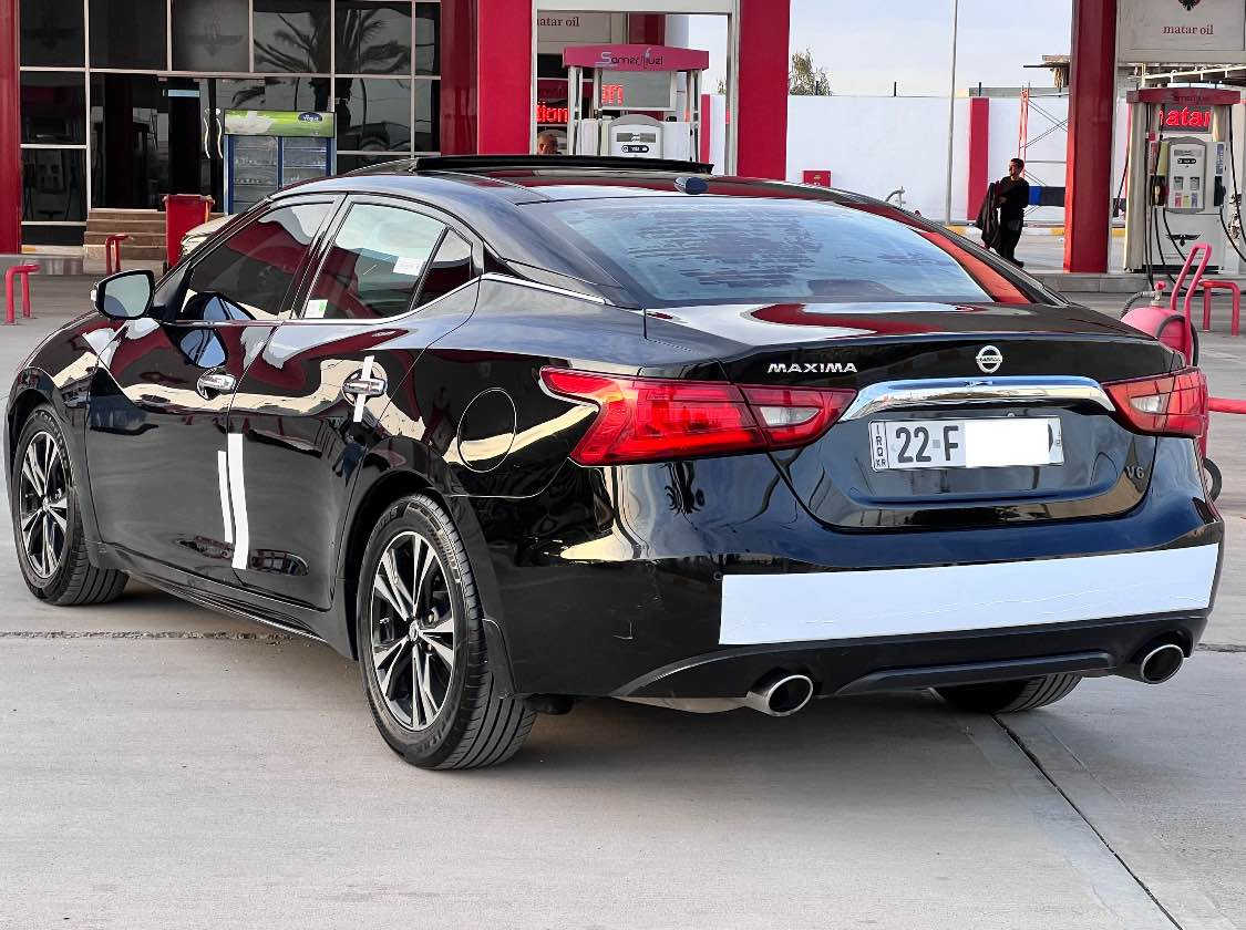 ‏Nissan Maxima 
‏2018 platunim 1/1 
للبيع فقط بدون مراوس بدون اقساط 
حجم محرك 6 سلندر 3500 
رقم اربيل دولي سنويه جديد لل 2029 

صدر امامي خلفي جديد كهربائيات كل شغال تبريد شغال 

مواصفات السيارة 1/1 

پانوراما 
كاميرات 360 
رادرات 360 
مرايات قلاب
كشن جلد كشن تدفئة وتبريد وخزن 
ويل حجم 17 تخم تاير جديد 
بصمة تشغيل وبصمة فتح الابواب 
ستيرن تدفئة
پردة كهرباء 
نظام سماعات الصوت BOSS صوت قوي بشكل 12 سماعة 
تحديد مسار 
شاشة تدعم الخرائط والكار پلي 
تشغيل عن بعد 
حساس امامي وخلفي 
وكاميرا امامية وخلفية 
وكاميرا بل اطراف 
حساس بل مري عند التجاوز والاقتراب من السيارات 
وضعيتين سياقة Normal / Sport 
تحكم بلـ شاشة بلـ ماوس 
تبريد قطعتين 

صبغ /ربع بوند + جاملغ سائق امامي+بابين طرف سائق بخ شرط بدون دواخل 

سعر:.(112$).وبي مجال بصيط
رقم هاتف:.( *********** )
عنوان :.كركوك📍 كركوك, العراق
