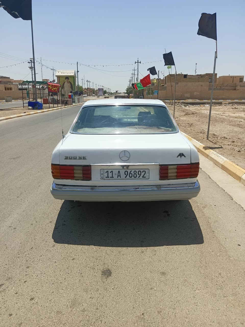سلام عليكم مارسدس البيع سنويه جديده رقم نكليزي بغداد سياره حلوه ونظيفه جاهزه مكينه وكير وحداده كهربائيات كله جهازه بسمي السياره والسعر خابر و تدلل العنوان ميسان العماره‏‪***********‬‏
