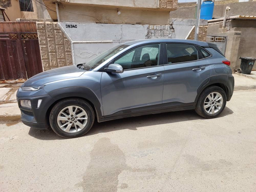 السلام عليكم هونداي كونا موديل ٢٠١٩ محرك ٢٠٠٠ دوش كير AT فور ويل تدفئة وتبريد كهربائيات كلهه تشتغل داخل نظيف جدا صدر امامي وخلفي ممتاز تخم تاير جديد حادثها موضح بالصور دواخل نظيفه مصبوغه عام سياره جاهزه بدون نقص مكانها بغداد الدوره ابو دشير هاتف *********** سعرها ٩٨ رقم بغداد دولي جديد بغداد, العراق
