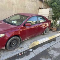 سيارة سيراتو 2013  خليجي 1600 بغداد  لسيارة بية صبغ جارد ورصعات خفيفة ...