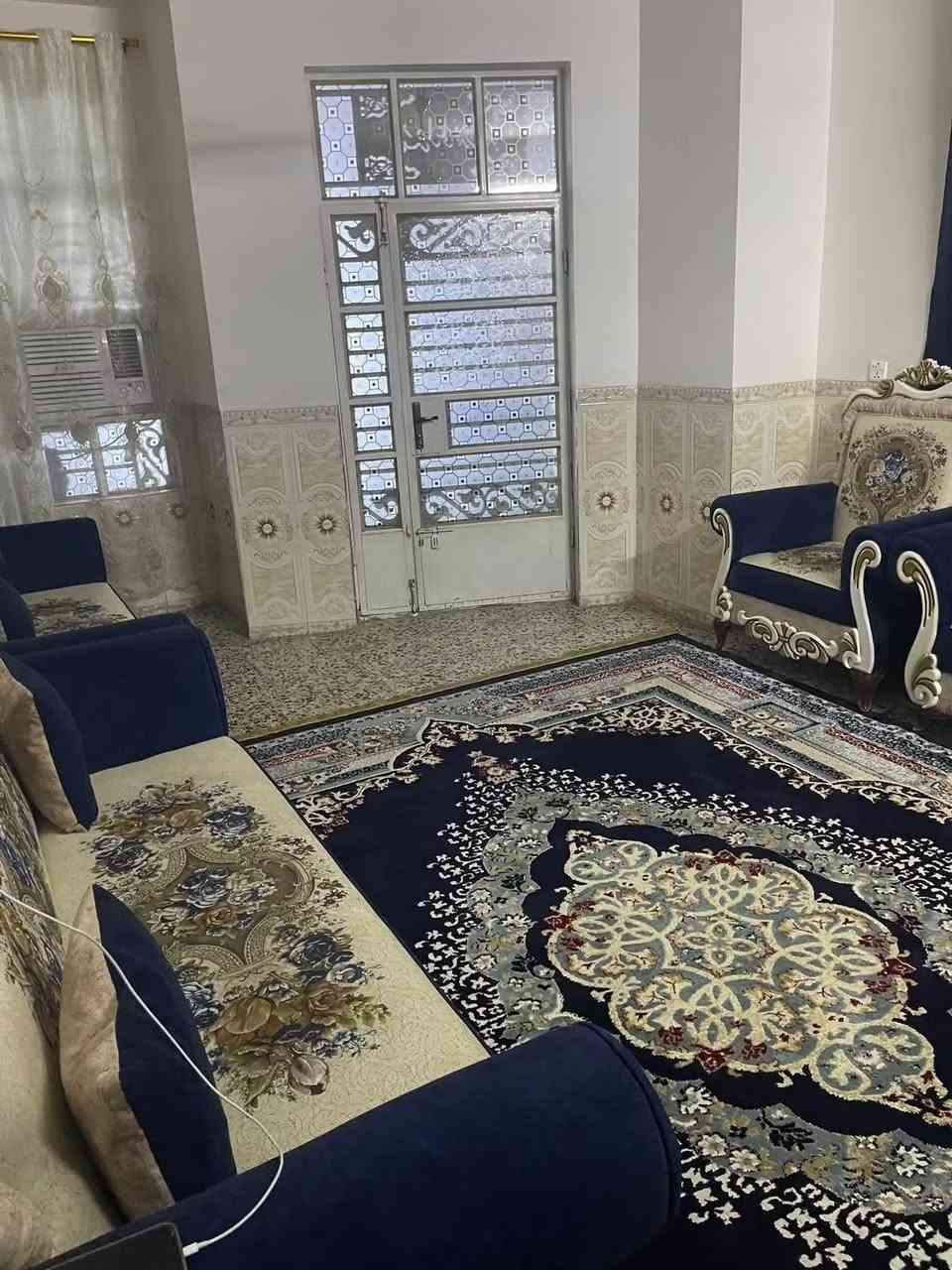 دار للبيع 200 متر طابو زراعي صرف الواجهه 14 النزال 14.5 شارع الشيخ احمد الوائلي

دار للبيع 200 متر طابو زراعي اقرار محكمة الواجهة 14 والنزال 14.5 شارع الشيخ احمد الوائلي تبليط وكامل الخدمات والشارع الرئيسي تبليط جديد 

طابق ارضي استقبال وغرفه نوم وحولي جبير كلش ومطبخ وحمام وصحيات داخلي وخارجي

وحديقه وكراج 

الطابق الثاني 3 غرف نوم وحولي وصحيات 

والطابق الثالث حولي وغرفه نوم وصحيات داخل الغرفة 

وسطح جبير

ملاحظة : يصلح ينقسم 3 بيوت او اثنين ويستثمر واسعار البيوت الصغيرة اعلى من اسعار البيوت الكبيرة 

للاستفسار المراسلة على الخاص


**إذا كنت صاحب هذا الإعلان وتريد حذفه لأي سبب، رجاءا أرسل رسالة إلى الدعم الفني**