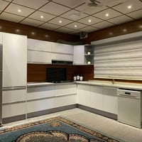 كوانتر خشب hdf مستعمل قليل للبيع مع طباخ والساحبة والبردة مع توصيل مجا...