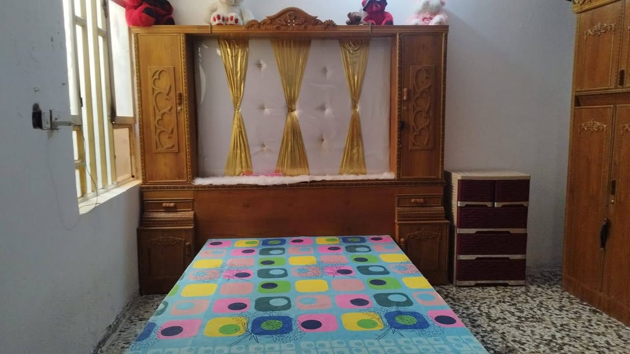 غرفه نوم تسكام للبيع نضيفه هيه وملحقاتها استعمال قليل ب650وبيه مجال مكان ديوانيه تواصل خاص


**إذا كنت صاحب هذا الإعلان وتريد حذفه لأي سبب، رجاءا أرسل رسالة إلى الدعم الفني**