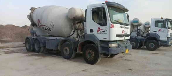 البیع رینو میکسر  مودل 2004بەم و نوزل 10مکاعب عکرب ***********
