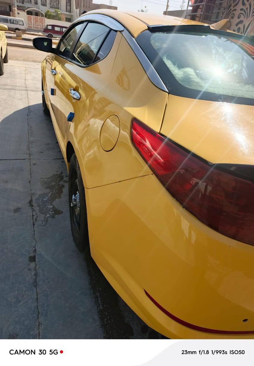 سلام عليكم ورحمه الله وبركاته 
سياره اوبتيما 
موديل 2011 سياره حلوه 
رقم بغداد  مصفره هيئه وغرامات 
سعر 85بيه مجال بسيط 
الديوانية مركز 
رقم ***********
