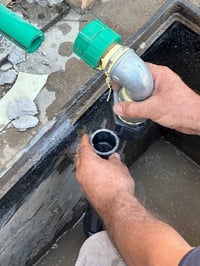 بوري ضخ رئيسي • مي-كهرباء-مجاري • صيانة منظومات RO