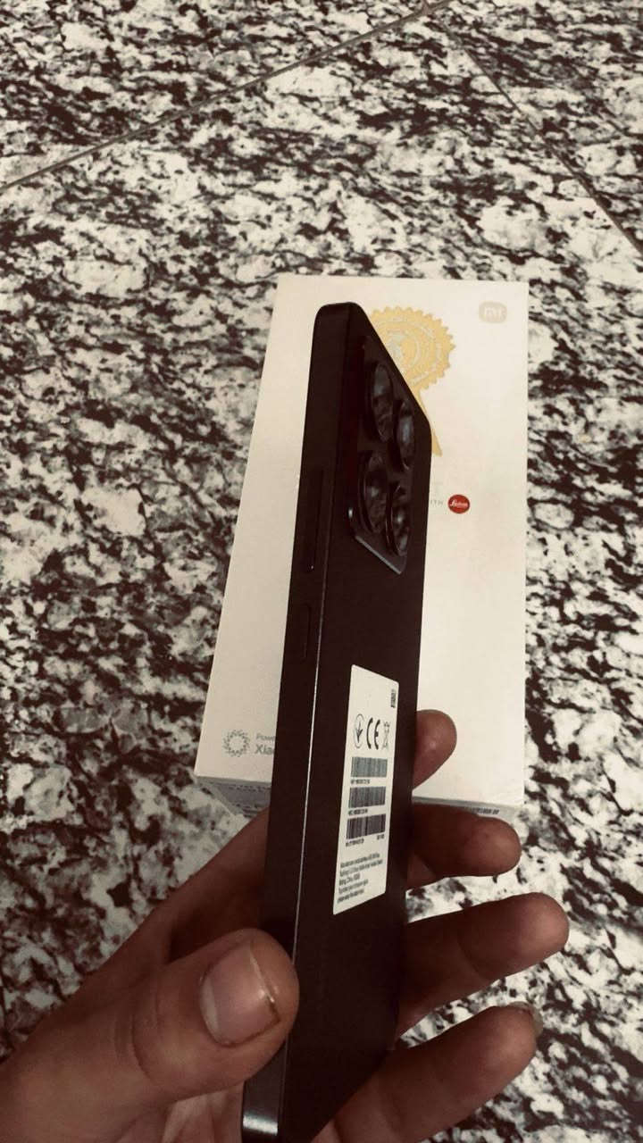 سلام عليكم ورحمة الله وبركاته
جهاز للبيع xiaomi 14T ذاكرة 512
جهاز جدآ نضيف وجهاز كامل موصفات 
سعره 400


**إذا كنت صاحب هذا الإعلان وتريد حذفه لأي سبب، رجاءا أرسل رسالة إلى الدعم الفني**