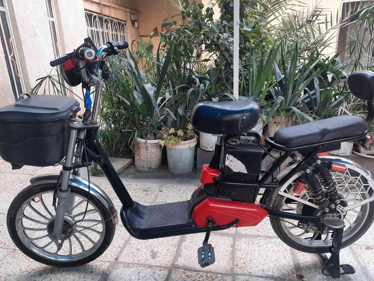 موديل ٢٣ للبيع كامل مابي اي نقص
***********
