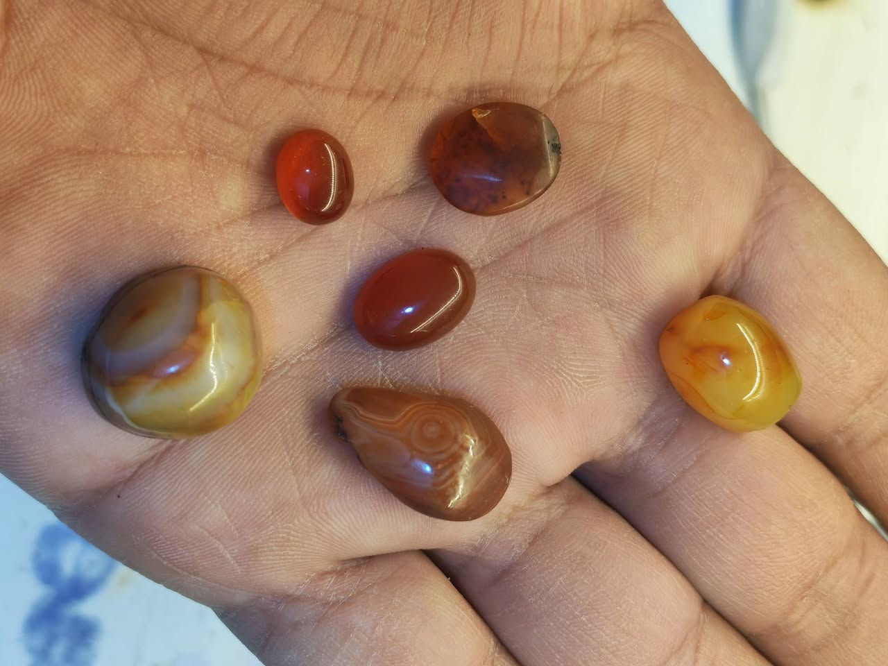 اجحار كلها ذمة
يوجد توصيل 
مكاني بغداد الدورة


**إذا كنت صاحب هذا الإعلان وتريد حذفه لأي سبب، رجاءا أرسل رسالة إلى الدعم الفني**