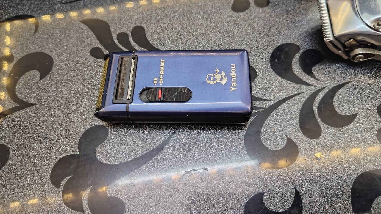 المكينه المريكي سعر 150
الثلاثيه والعاديه سعر 35
التواصل عل رقم ***********
