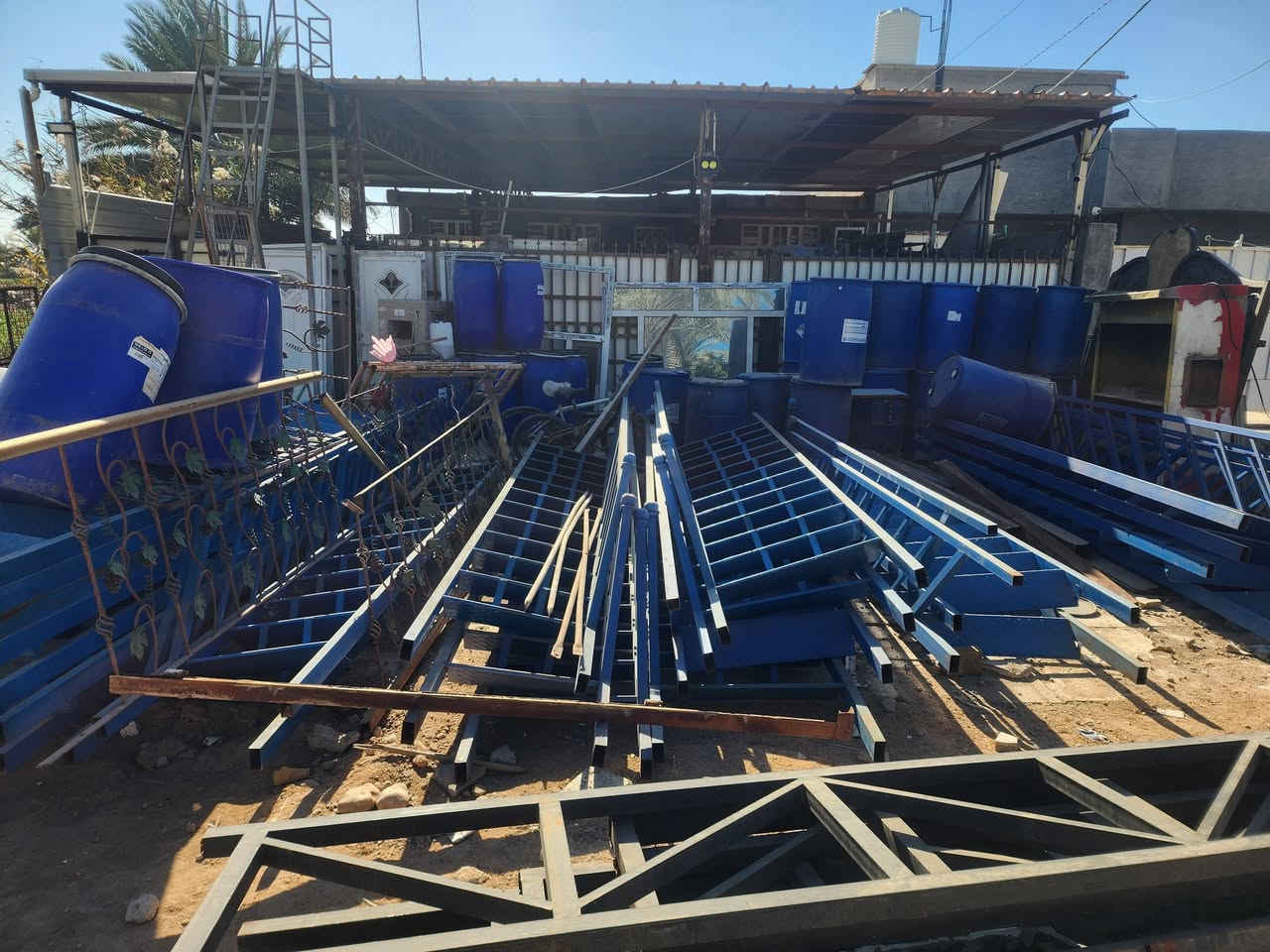 دروجه جديده....
درج حديد طول ٤ونص متر وعرض ٧٠سم بدون محجر ب١٢٥
درج حديد ٤ونص في ٨٠سم ب١٤٥
درج حديد ٤ونص في ٧٠سم مع محجر ب١٥٠
درج ٤ونص في ٨٠سم مع محجر ب١٧٠
درج حديد ٤ونص في ٩٠سم مع محجر ب١٩٠
دروجه مستخدمه....
دروجه حلزونيه ب١٠٠و ب١٩٥
درج عرض ٧٠ ب١١٠
درج ٩٠ ثقيل ب١٧٥
درج ٩٠ او ٩٥ ثقيل طول ٥متر ب٢١٠
المسيب حي المعلمين٣ طريق سيد ابراهيم بعد السكه بكيلوين تقريبا بعد اسلاك الضغط العالي ب٢٠٠م 
بيت على جهة اليمنى
***********
يرجى الاتصال قبل المجيء
