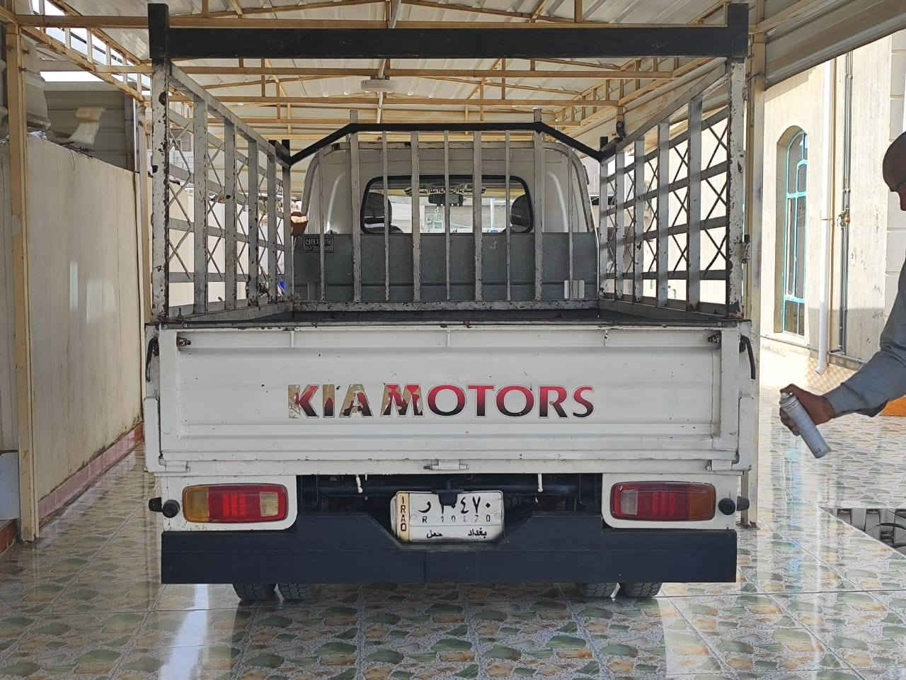 سلام عليكم اخوان كيه ام عيون
مكفوله كفاله عامه من كلشي 
السياره بسمي 
سعر السياره 90 وبيه مجال لطيبين 
الرقم ***********
