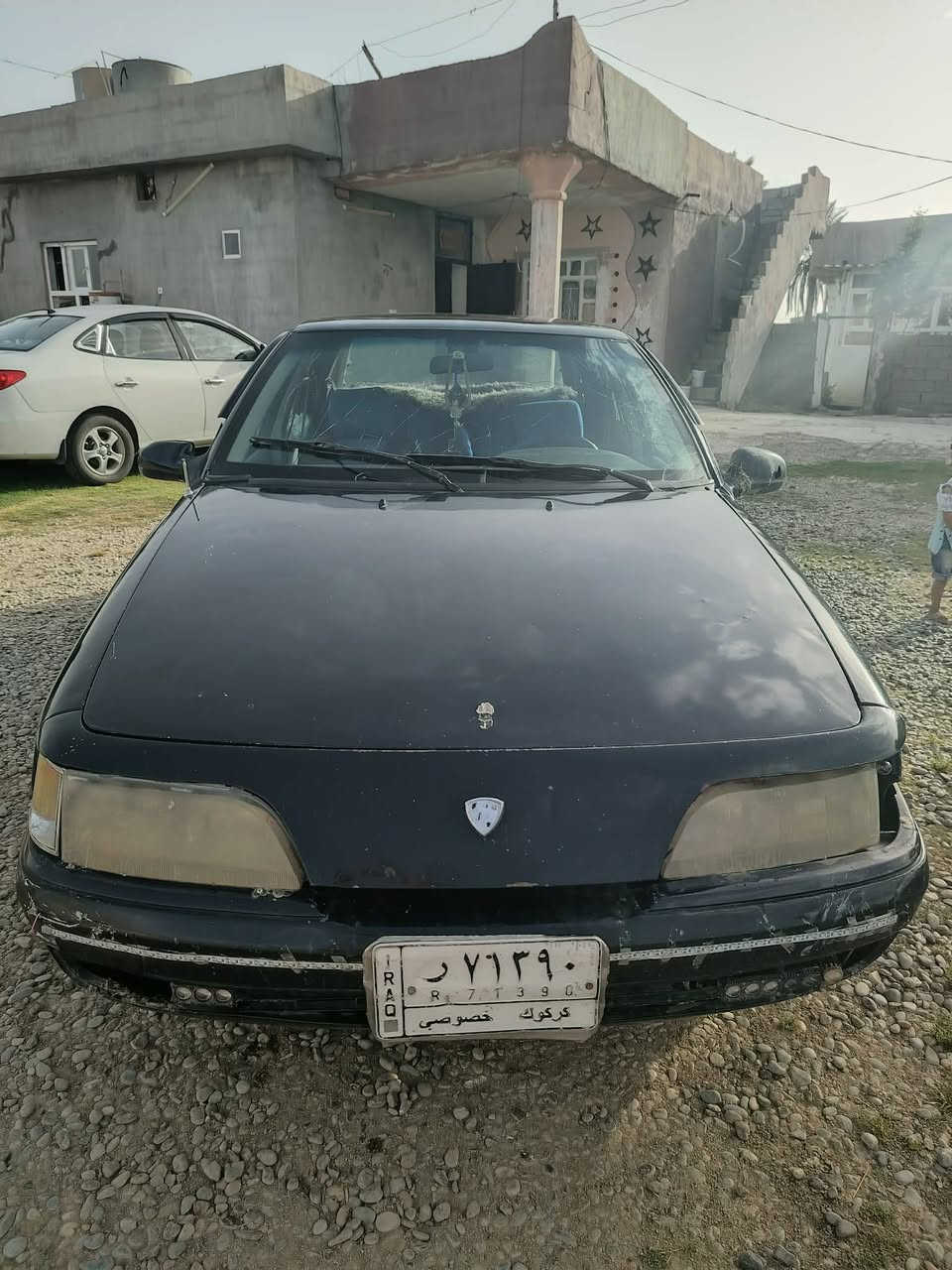السلام عليكم
دايو اسبرو موديل 92
محرك اوبل كابريته حيل اقتصادي
لون نيلي 
تخم تاير جديد
كلشي مابيها شغل ومشي 
رقم كركوك  وكاله بسمي تحويل ثاني يوم تعل شوف ابعينك 
سياره حيل حلوه وكاعده
السعر /18$ وبها مجال قليل
ول شراي يحب يتصل 
***********
