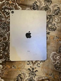 ايباد اير ٤ • ٦٠ فريم • ما مفتوح