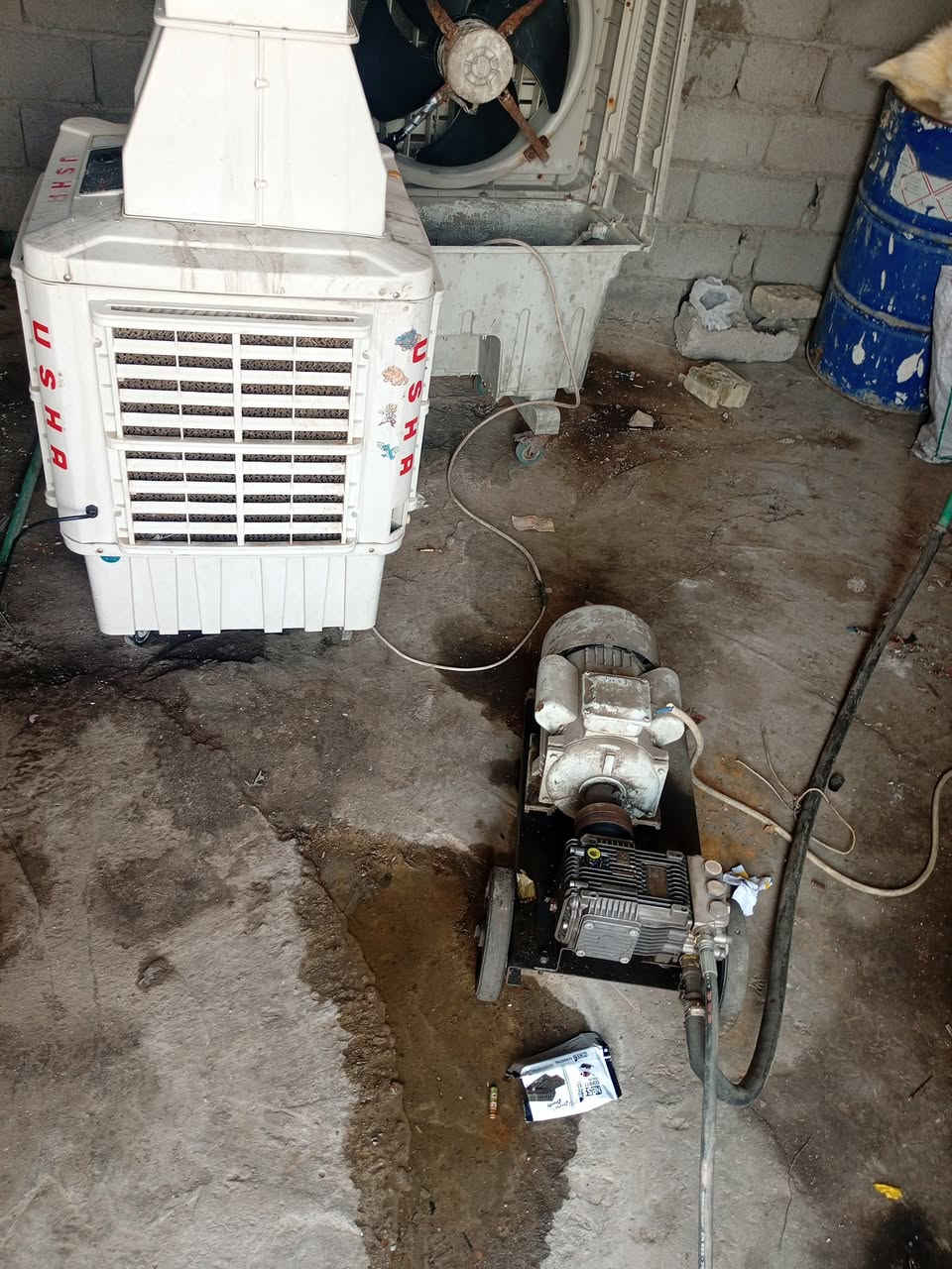 � للبيع محطة غسل سيارات
📍 موقع استراتيجي على الشارع العام مباشرة

⚙️ التجهيزات كاملة بدون أي نقص:

🚗 جكات عدد 2

💧 ماطور 200بار يطالي  ضغط عالي + صونده 17 متر

🫧 ماطور رغوة أمريكي أصلي + صونده 20 متر

🚰 تانكي مي 5000لتر

🔧 كومبريسر هواء متكامل500لتر

• مسدس تنظيف فلاتر هوا

• مسدس رش كاز

3خطوط كهرباء حار 

مولده 5كيفي

رافع فولتيه 60امبير الرياض 

رفوف دهن عدد 10

🎥 منظومة كاميرات 4 بخزن 15 يوم

معصره وصل +تخم+ماطور +سخان ماء .....

سبب البيع: عدم التفرغ

@إشارة 

العنوان البنوك بغداد

لل استفسار

***********
