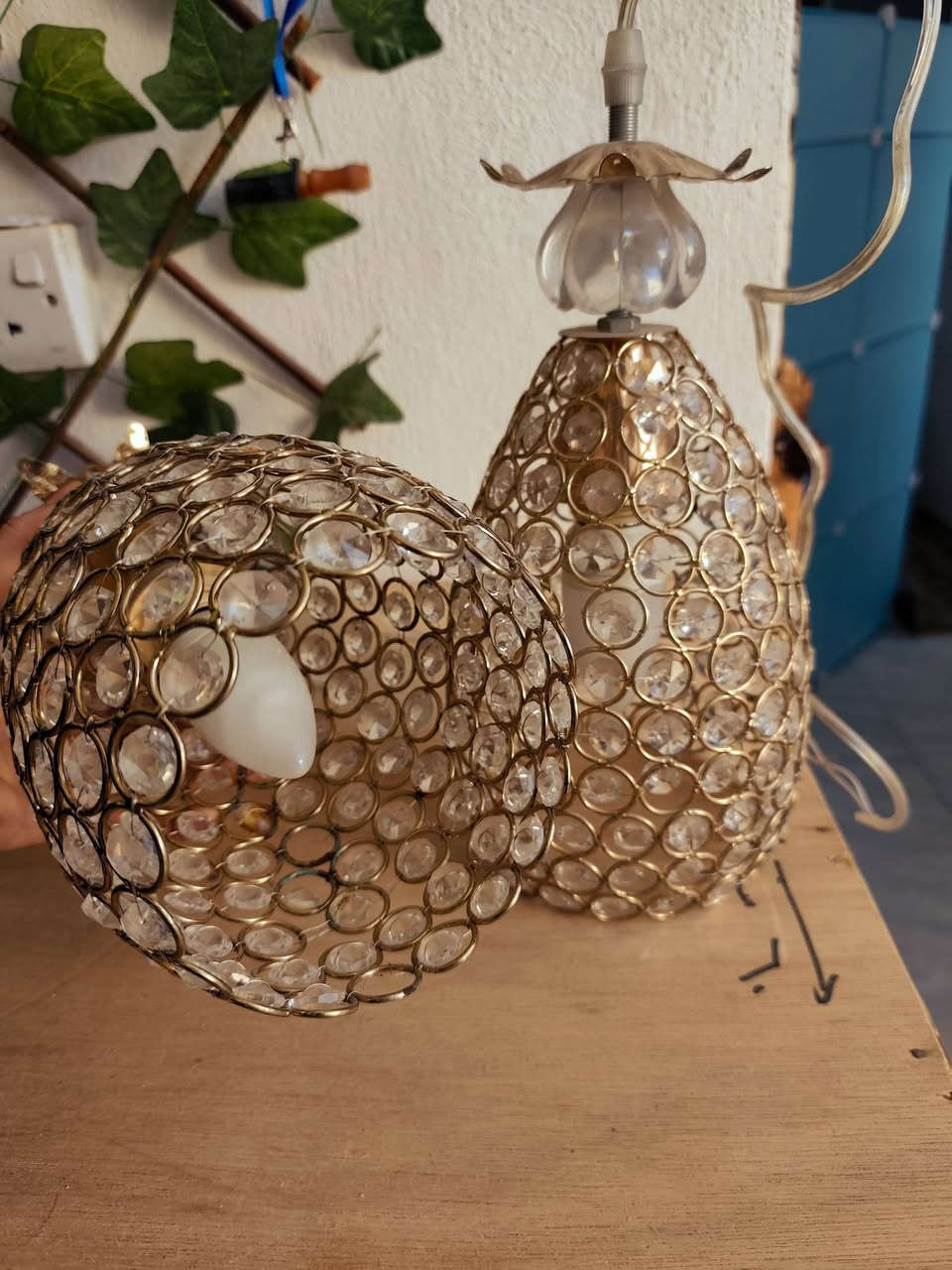 السلام عليكم عندي ذوله غراض للبيع


**إذا كنت صاحب هذا الإعلان وتريد حذفه لأي سبب، رجاءا أرسل رسالة إلى الدعم الفني**