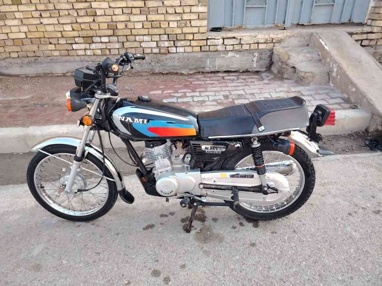 السلام عليكم دراجه للبيع شاصي امتياز وتعميره جديده انتنس
كهربايات شغاله كله والمكينه جديده ما مفتوح برغي تغيلس ما مفيلسه دراجه خير من يم الله السعر 850 وبيها مجال تعال خاص وبخدمتك


**إذا كنت صاحب هذا الإعلان وتريد حذفه لأي سبب، رجاءا أرسل رسالة إلى الدعم الفني**