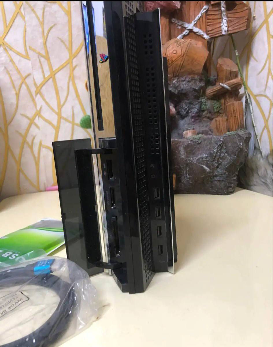 بلي 3 هارد 320 مراوس بلي 4 شعندك تعال خاص اراوس حتلو فرق


**إذا كنت صاحب هذا الإعلان وتريد حذفه لأي سبب، رجاءا أرسل رسالة إلى الدعم الفني**