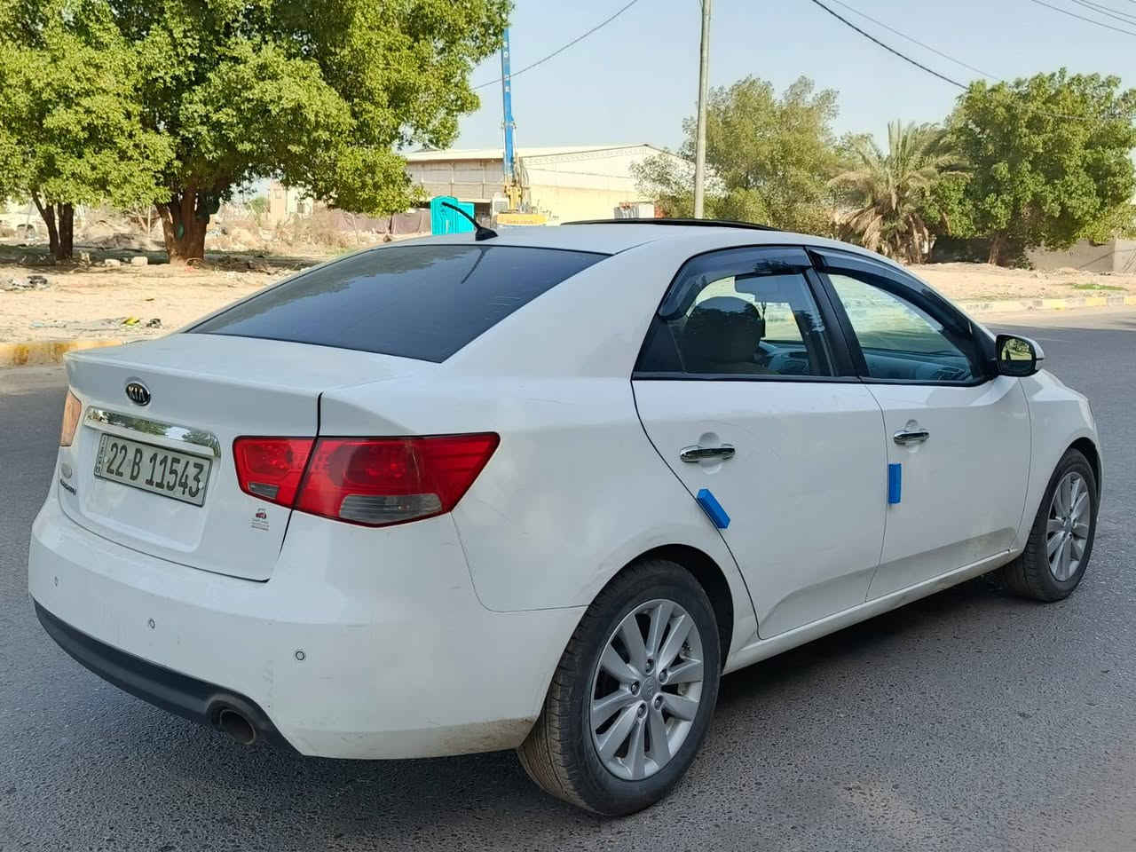 سلام عليكم سياره نوع سيراتو موديل 2013خليجي فول مواصفات فتحه شاشه كامره حساسات امامي خلفي تحكم ستيرن جهتين شاير مري مري شفط منضومه كشاف زنون دواخل جدد كفاله كير مكينه حداديه تخم تاير تبريد كفاله من ضربه او تبديل او صبغ كفاله وكاله تحويل مباشر سنويه جديده العنوان كربلاء السعر 97بيه مجال رقم الهاتف ***********تصال بيع فقط قسمن بذات الله سياره جديده او بل عافيه عل ياخذه
