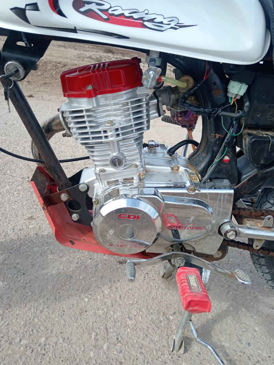 سلام عليكم شباب دراجه لبيع بدون شراي يخابر ***********
