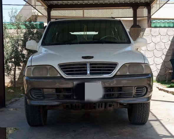 سانك يونك موسو الموديل 2004 
المحرك 6سلندر مرسيدس بلادي . گير عادي . السيارة نظيفة و ما بيها لا دعم و لا تبديل و لا صبغ. 
للمزيد من المعلومات الإتصال على 
***********
***********
