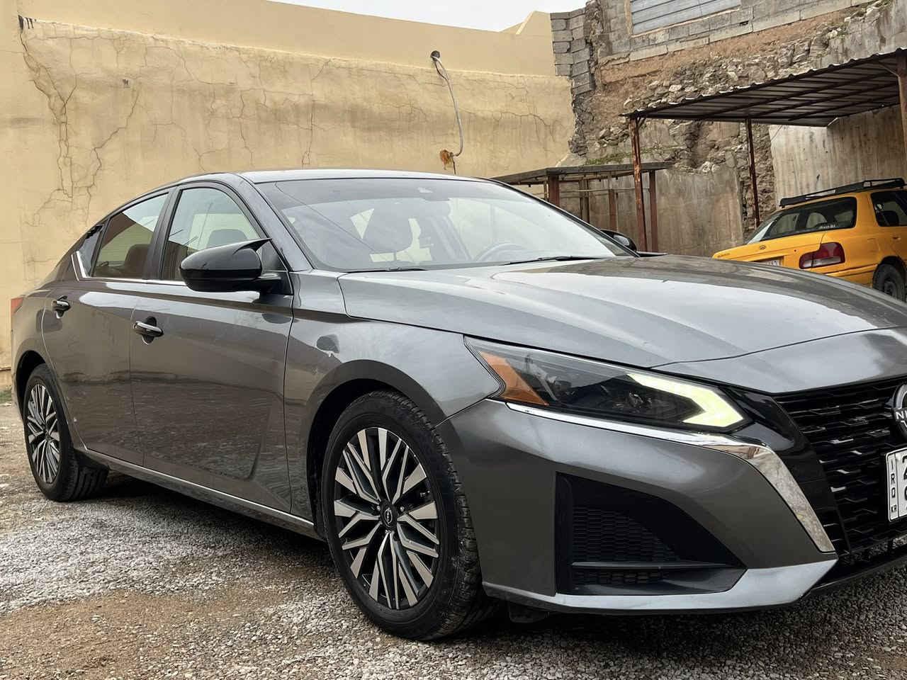 سلام عليكم عندي نيسان التيما موديل 2023  sv 4 سلندر مكينا 2050 بيها بونيد و مكانين تعديل بارد كير و مكينا و إرباكات كوللا بشرط رقم أربيل سعر 152 بيها مجال *********** وات ساب شراي خابر
