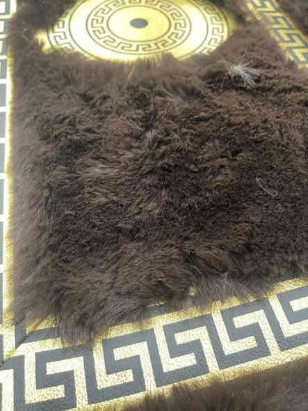 ✨ متوفر الآن ✨
دواسة فرو منقط ذهبي فخمــة ✨
📏 القياسات متوفرة
50×85
📍 ديالى جلولاء قرب سوق الجمعة #مقابل_جسر القطار القديم 
📍 
📞 للطلب الأستفسار *********** 
🚚 توصيل لجميع المحافظات
