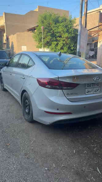 سلام عليكم النترا موديل2018 وارد أمريكي حادثها فقط بنيد ورقم أربيل السنويه ساقطه موصفات نص فول السعر 122ورقه العنوان شارع حيفا رقم الهاتف***********
