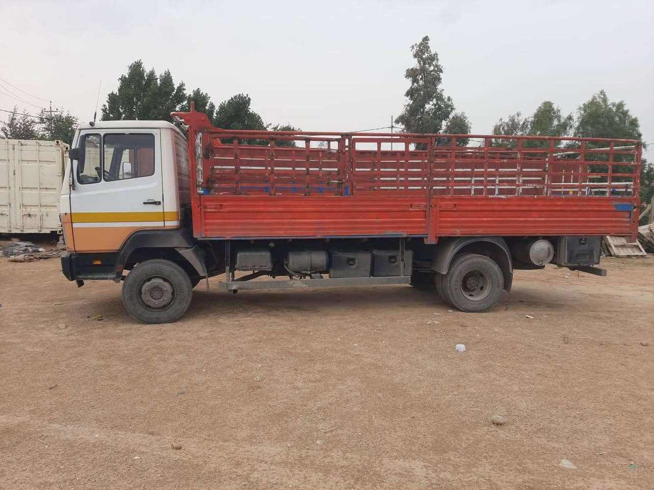 تريد تنقل اثاثك لا تحتار عدنا كيا حمل مع سياره كبيره مع عمال تصعيد وتنزيل انته اتصل والباقي علينه ***********
