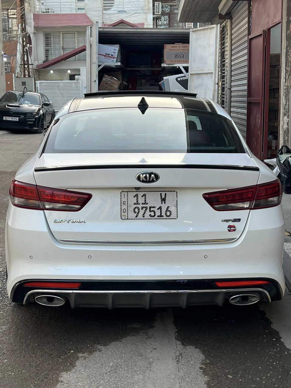 السلام عليكم
اوبتما ١٦جيتي لاين اعلى مواصفات معروفه   ٢.٤ خليجي ابيض رقم بغداد 

١-ممشه السياره ١٤٥ الف
٢-السياره كفاله عامه 
٣-السياره تجي كامرات 360+حساسات امامي خلفي +حساسات اطارات 
٤-سماعات هارمن كاردن ١٠+دمام خلفي 
٥-تجي اضائات اماميه داينمك متحركه  +شاديلها مضومه كامل عدسات
٦- مقاعد جلد  احمر  ستيرن تدفئه المقاعد الاماميه تبريد +تدفئه  والمقاعد الخلفيه تدفئه 
عليها ادامه كامله السياره جاهزه 
السعر ١٧٥ وبيها مجال
***********
