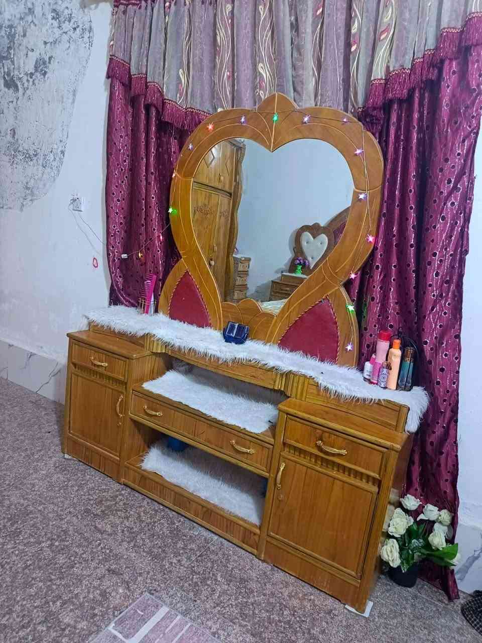 سلام عليكم غرفه اخشاب البيع. زلغ مابيه. الستفسار. ***********

