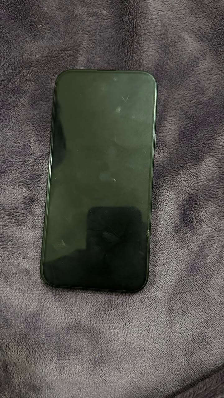 ايفون 16 برو ماكسس 

ذاكره 512

نضيفف. داخل الضمان ضمانه ينتهي. بشهر ال 10

بطاريه 100
مشحون ١٨٨ مره بس 

السعر 1600وبي مجال 

العنوان بغداد الدوره 

***********
