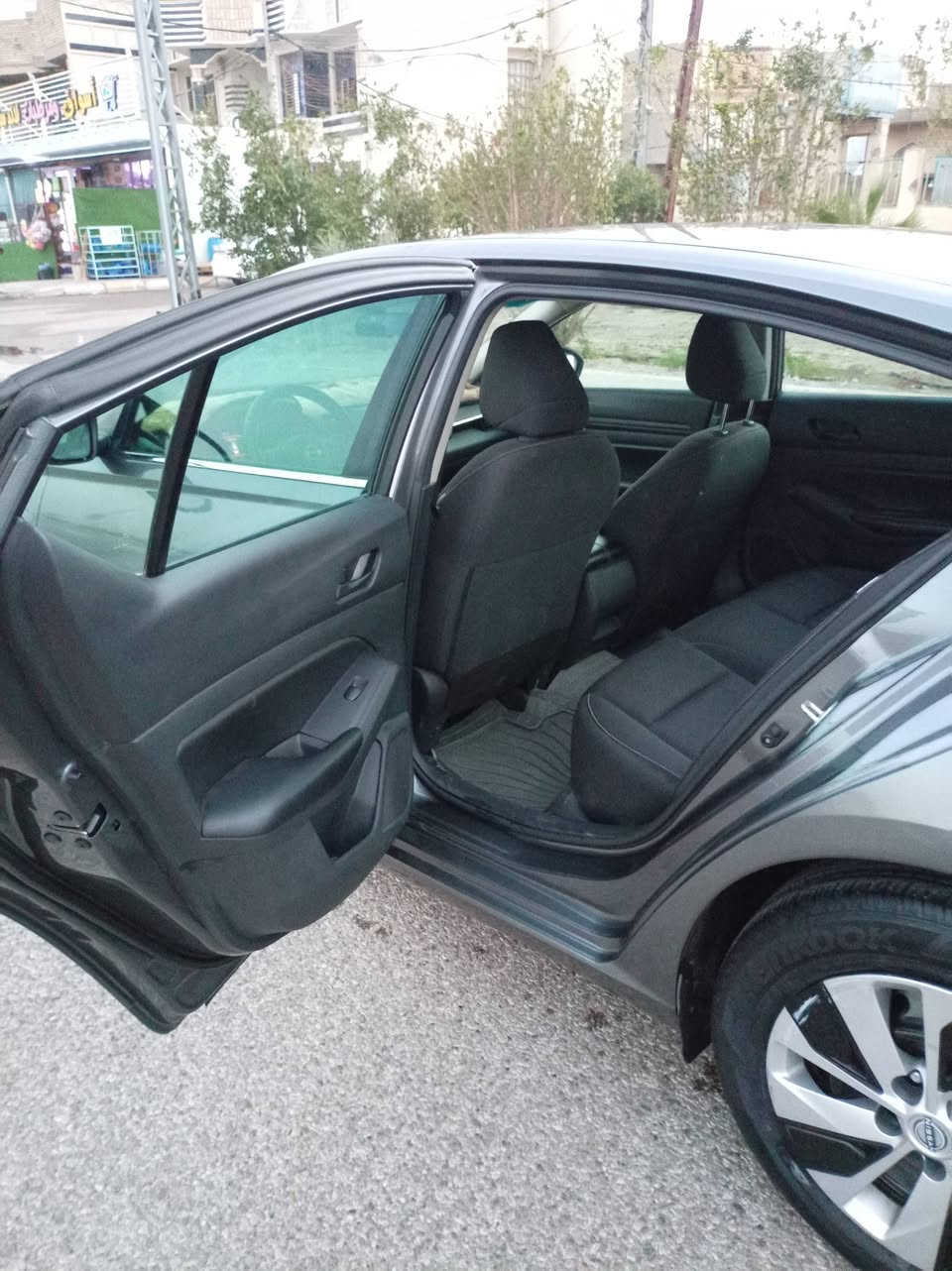 للبيع التيما 23 بغداد ماشيه98
مياه أمطار مكفوله من الحادث بيه بارد فقط محرك 2500 كير محرك مكفول بصمة تشغيل تشغيل عن بعد رادار امامي وخلفي نقطه عمياء 
السعر 160 وبيها مجال
موجوده بالفلوجة
***********
