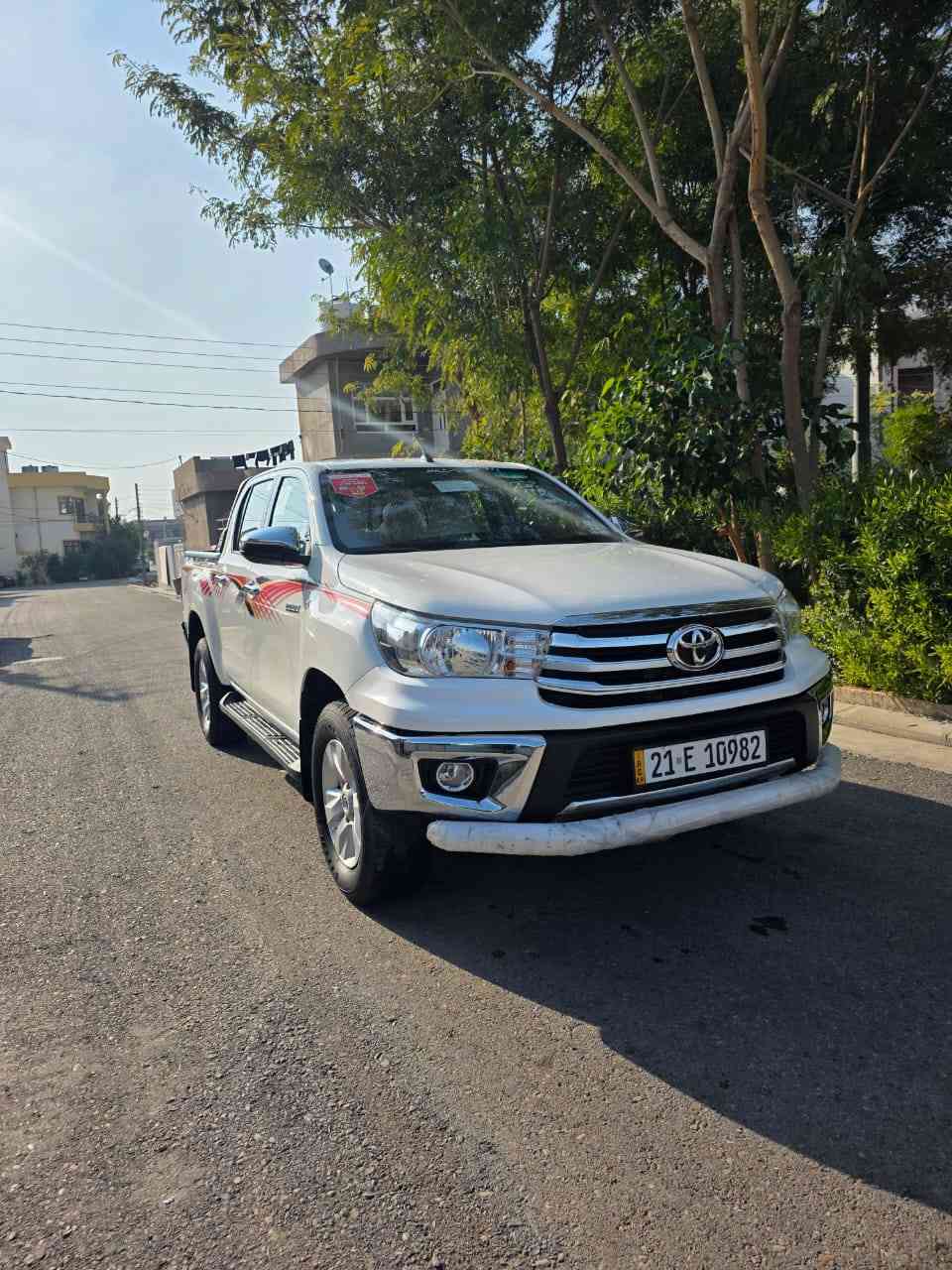 بيع تويتا هايلوكس عالى موديل2016ماشي 116كفالة عامه گيرعادي محرك گير اكسل كل بألشرط سنوية بأسمى سعر 245مكان كلار رقم موبايل ***********
