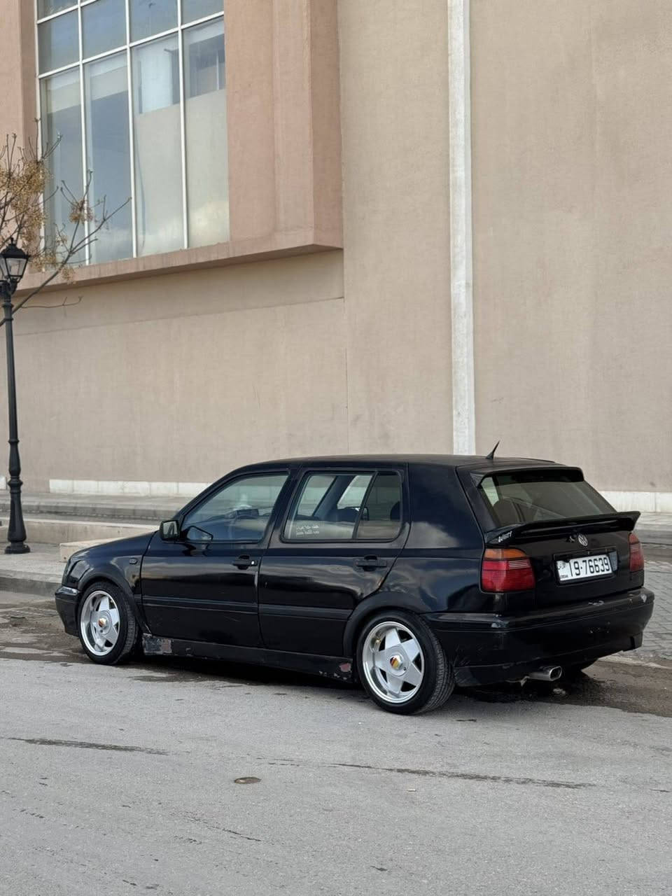 سياره قولف MK3 موديل 97 قير توماتيك اصلي بلادو ماتور 2000 رياضي واقتصادي شبابيك كهربا مري كهربا السيارة منفوظه بالكامل ميكانيك هيئه اماميه جديده تحتاج دهان فقط جنط وصنوبرصات جداد مكيف حامي بارد السعر 2400 غير قابل للتفاوض السعر نهاائي مرخصة قبل شهرين جديد 
0781389249


**إذا كنت صاحب هذا الإعلان وتريد حذفه لأي سبب، رجاءا أرسل رسالة إلى الدعم الفني**