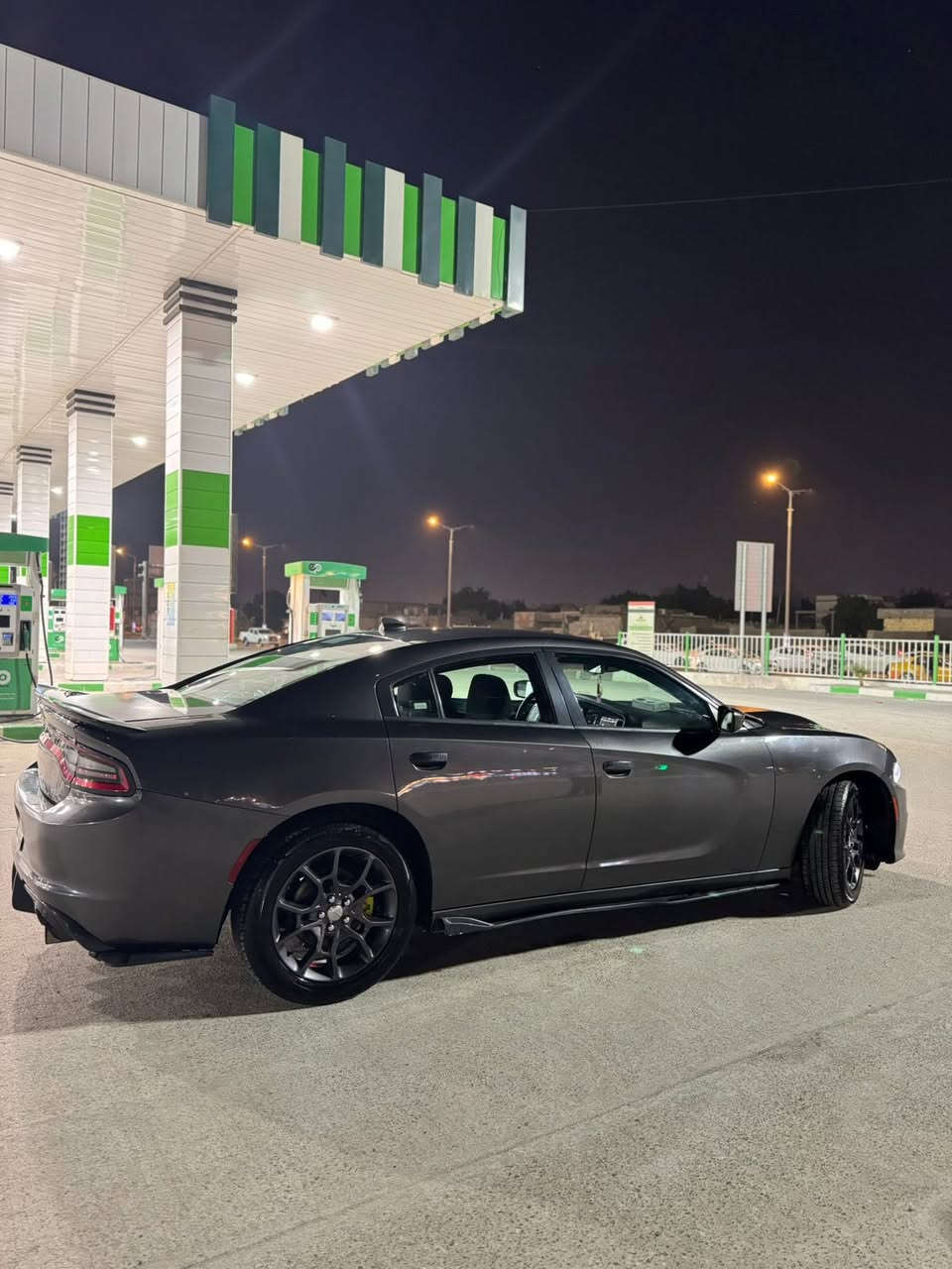 🔺 للبيع او مراوس 🔺

جارجر 2017 وارد امريكي SXT
6سلندر 3600 
سياره محدثة كت كامل رياضي SRT
مفتوحة الفصله 
عليها كزوز رياضي منظومة ريموت 
حداديه جديده
صور حادثها موجودة
بصمة ابواب
تشغيل عن بعد
منظومة زنون
السياره حرة تحويل 
السيارة ( فور ويل ) و لاغينه 
 
سعرها للبيع 163 ورقة وبي مجال 
او مراوس .. ترهم

للتواصل .. 🔺
***********
‏  ‭ ***********‬
