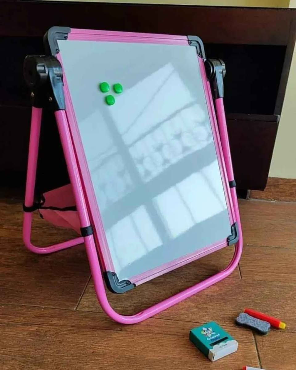 سبورة تعليمية مزدوجة تخلي الدراسة ممتعة والرسم أحلى 👌

✅ وجه أبيض للماركر + وجه للطبشور

✅ ملحقات كاملة (أقلام، طباشير، ممحاة ومغناطيس)

✅ ألوان زاهية تشجع طفلك على الإبداع

✅ قابلة للطي وسهلة التخزين

📚 مع هالسبورة… طفلك يتعلم ويستمتع بنفس الوقت! 💙
يتوفر خدمة توصيل لكل المحافظات بغداد, العراق


**إذا كنت صاحب هذا الإعلان وتريد حذفه لأي سبب، رجاءا أرسل رسالة إلى الدعم الفني**