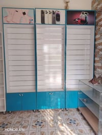 رفوف للبيع • نضيفات • بيع مستعجل