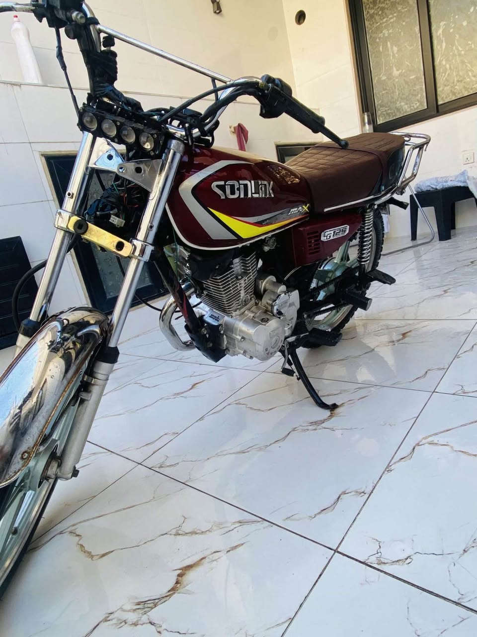 بۆ فرۆشتن مۆدیل 2021جۆر ساڤین مه‌كینه‌ 150یه‌ گیرو مه‌كینه‌ كاراباهی هه‌موو به‌شه‌رت مه‌كینه‌ كاپس بی دانگ بی دوكال ماتۆره‌كا تابلی جوانو به‌قه‌وتا بی مه‌سرافه‌ ماتۆره‌كا هی بن داستی خۆم بوا دلیڤه‌ریم پێ كردوا تابلی جوان و ریكا مانافیستی بزربوا باس به‌شه‌رتی ئاغد دادام مالی مه‌دانی هه‌موو به‌شه‌رت شوین هه‌ولیر نرخی320محماله‌ ژ/م***********واستاپ ڤیباری له‌سه‌ره أربيل, العراق
