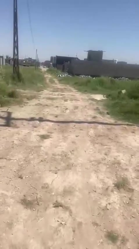 نصف دونم للبيع في دور الزراعه الخامسه بصف البحراني  واجهيه 50 نزال 20 طالع منه شارع سند 25 ملك صرف  السعر 125 .. للاستفسار الاتصال على الرقم ***********
