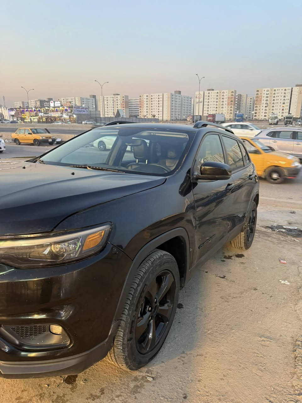 سلام عليكم 
جيب بزون 2020
فول موصفات كشر ودواخل حلوات
محرك وكير وحداديه نظيفات وموضح كلشي بلصوره 
رقمي

+964 770 126 8075
السعر 120 ورقه♥️
