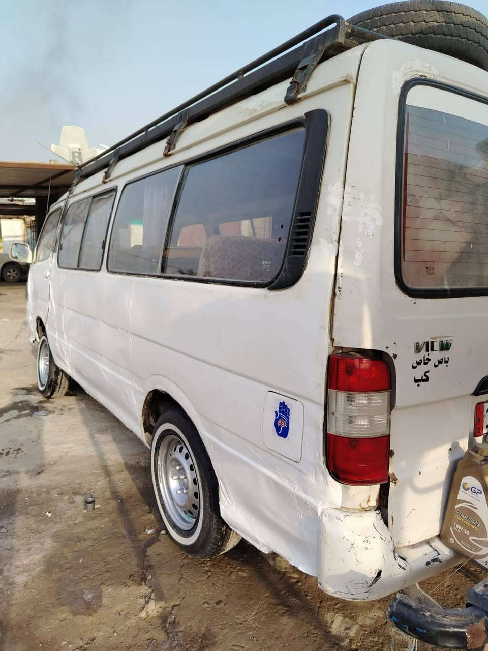 يا الله السلام عليكم شلونكم شباب فوتون للبيع موديل 2009 رقم بصره انجليزي باسمي سنويه لل 28 كير ومكينه مكفولات تخم تاير ابو الخطه الله شاهد صار له اسبوع من مشدود بيها حداديه جديده كشنات مالك سارس اسبير موجود جق موجود درع ورا موجود فران بنزين شغال رون حماوه شغال رون سرعه شغال كهربائيات كلها شغاله عالي ناسي شغال دبل اشاير شغاله باتري جديد باور شغال سياره مو عودها برغي قبل للشارع  مكاني نجف الكوفه اي استفسار عندك على الرقم*********** السعر 39 بيها مجال للطيبين
