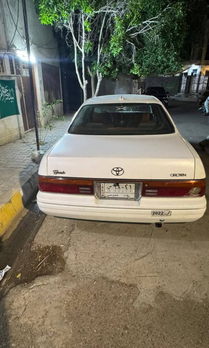 بطه كراون منفصل موديل ١٩٩٣ رقم بغداد مكان بديالى السعر ٥٥
بيع او مراوس الشراي يتصل 
***********
