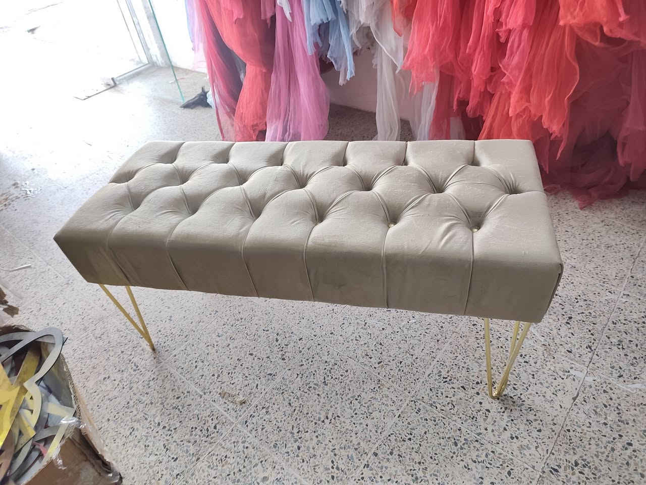 اغراض مستخدم لغرض التجديد مكان موصل


**إذا كنت صاحب هذا الإعلان وتريد حذفه لأي سبب، رجاءا أرسل رسالة إلى الدعم الفني**