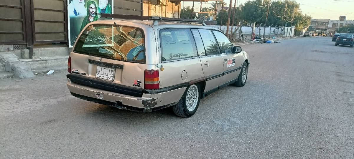 السلام عليكم اوبل اوميكا كير عادي موديل 1986 مكينة2000 مفتوح كير مكينة مكفول تخم تاير جديد باتري جديد صدر نظيف كهربائيات كلها شغالة بيها طخة بالجاملغ مصلحة والصندوك طخة فقط واضحة بالصور رقم كركوك مشروع وطني الشرعي ابغداد تحويل مباشر السعر 21 قفل بدون عملة مكاني بغداد الزعفرانية رقمي *********** اتصل مباشر عالرقم
