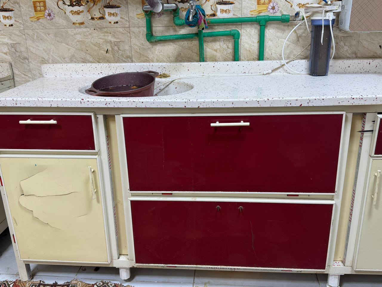 السلام عليكم كاونتر تسكام جديد كلش ثقيل فقط بي كسر بل كاربونه مال باب مكان كربلاء  شارع النجف يم جامعت العميد السعر 250 وبي مجال رقم الهاتف ***********
